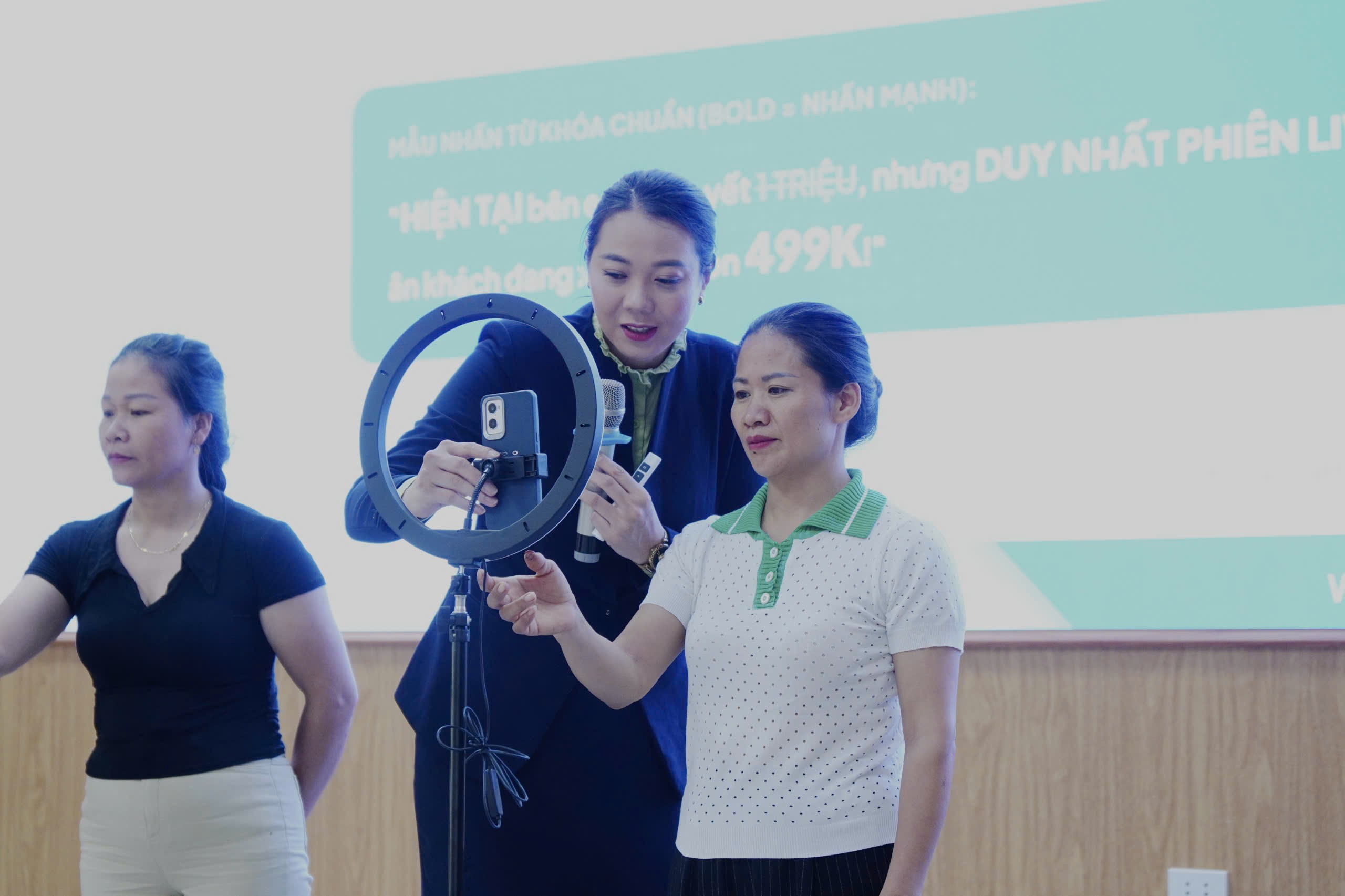 trao-ky-nang-mo-rong-co-hoi-cho-thanh-nien-nong-thon-02-1789483900.jpg