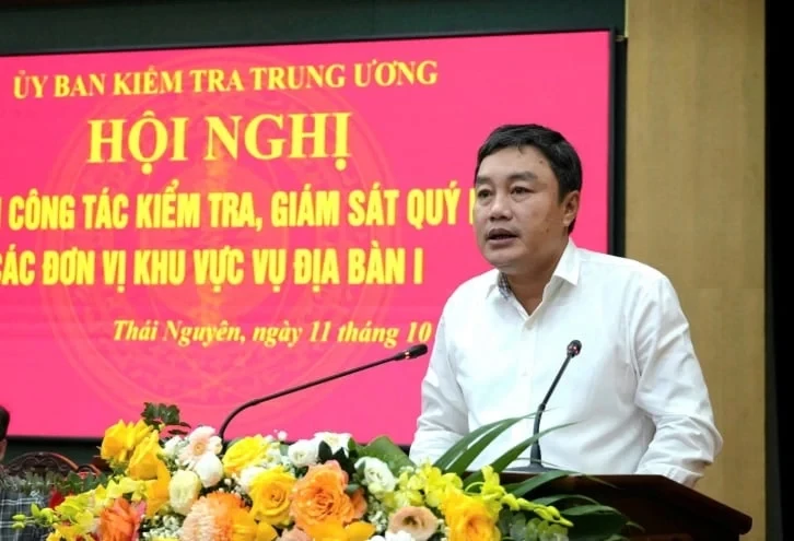 ong-dinh-huu-thanh-lam-pho-bi-thu-thuong-truc-thanh-uy-quang-ninh-1789747695.webp