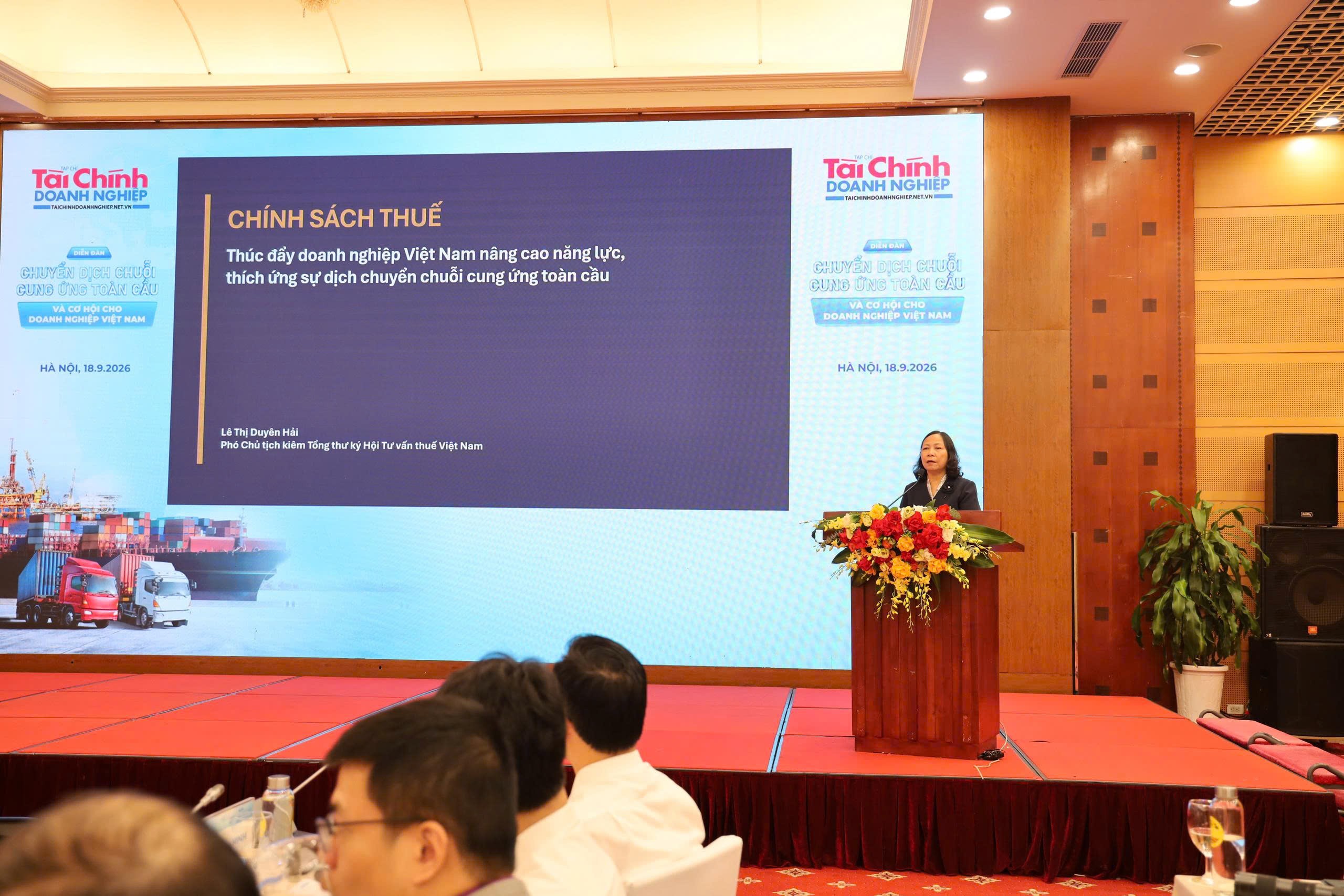 anh-3-pho-chu-tich-kiem-tong-thu-ky-hoi-tu-van-thue-viet-nam-vtca-le-thi-duyen-hai-phat-bieu-1789826576.jpg