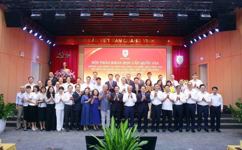 2aobor06ujp4ewbree66tczfr2uhzd8zwnfy817g-17899627519161478960112-1789975182.jpg
