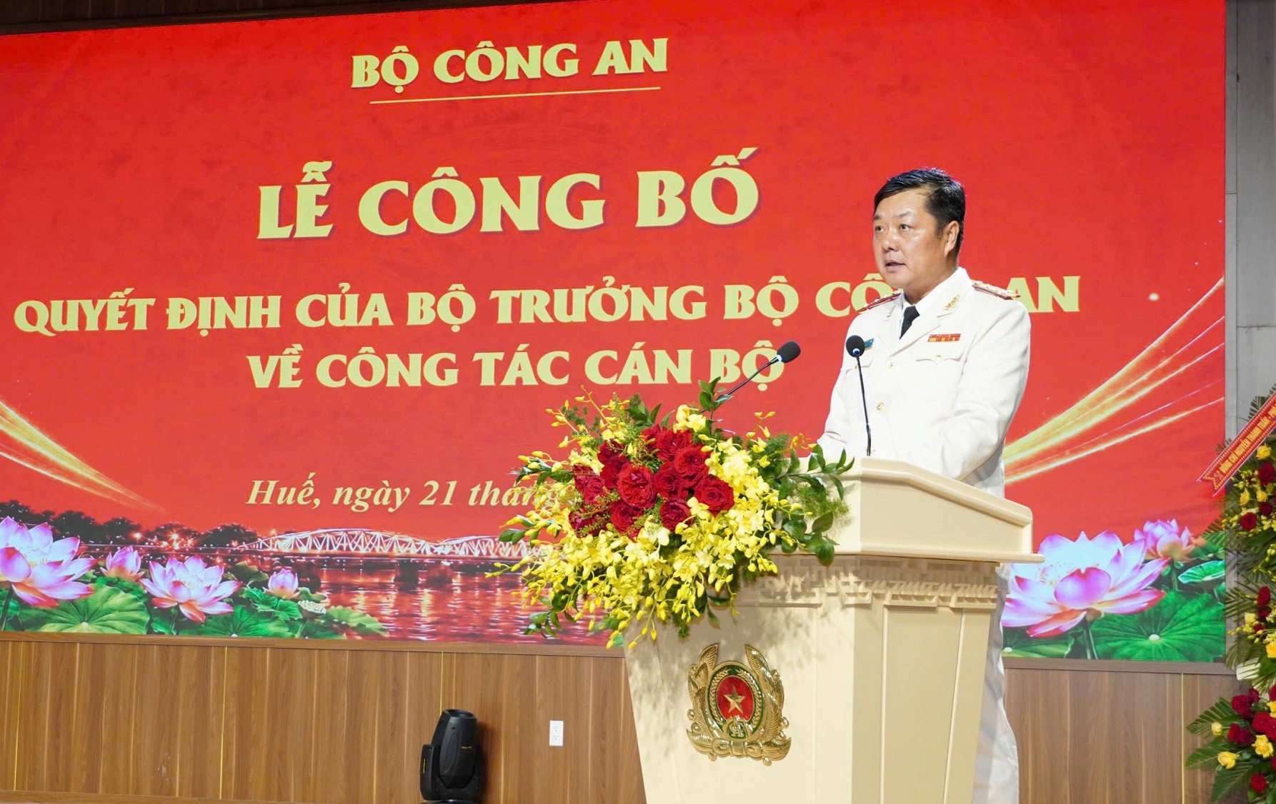 dai-ta-nguyen-dinh-duong-giu-chuc-giam-doc-cong-an-tp-hue-02-1789976423.jpg