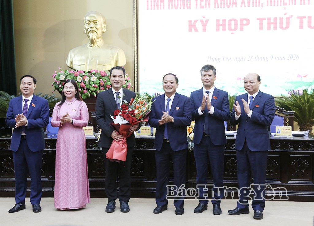pgs-ts-pham-bao-son-duoc-bau-lam-pho-chu-tich-ubnd-tinh-hung-yen-1790580468.jpeg