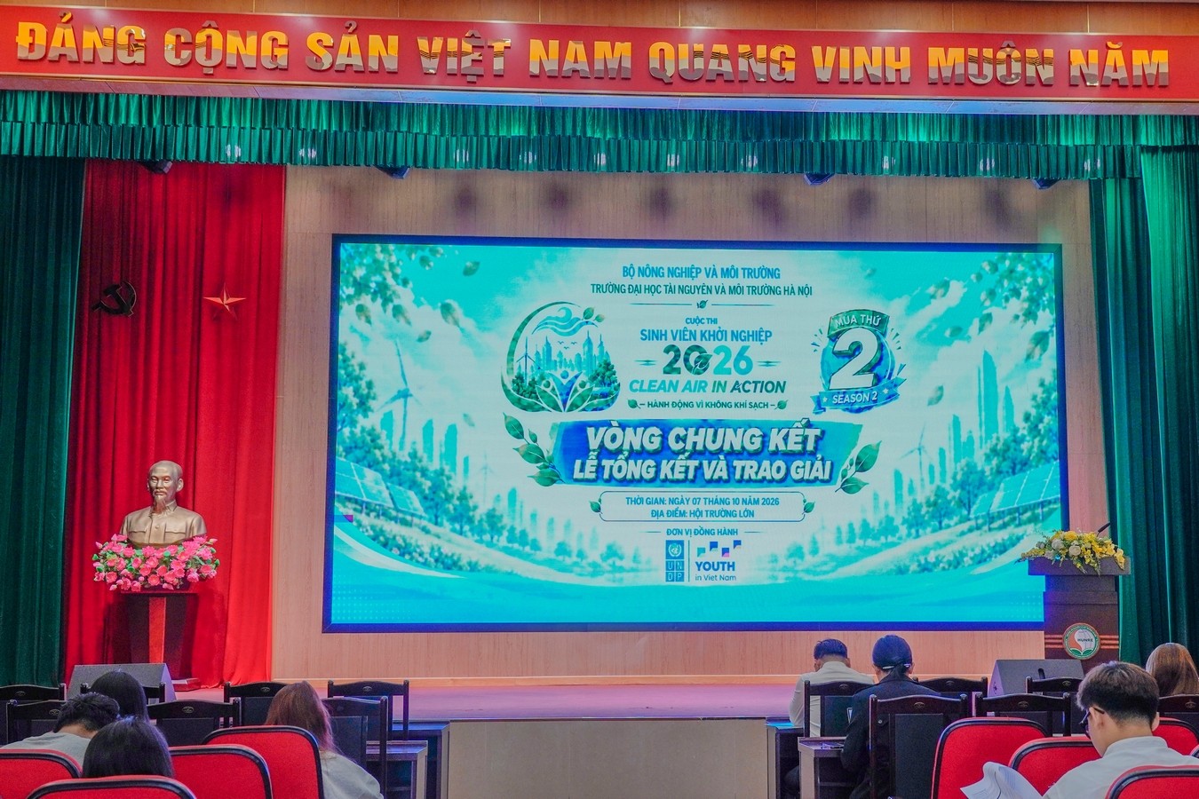 phat-huy-tinh-than-khoi-nghiep-xanh-cua-gioi-tre-1791378004.jpg