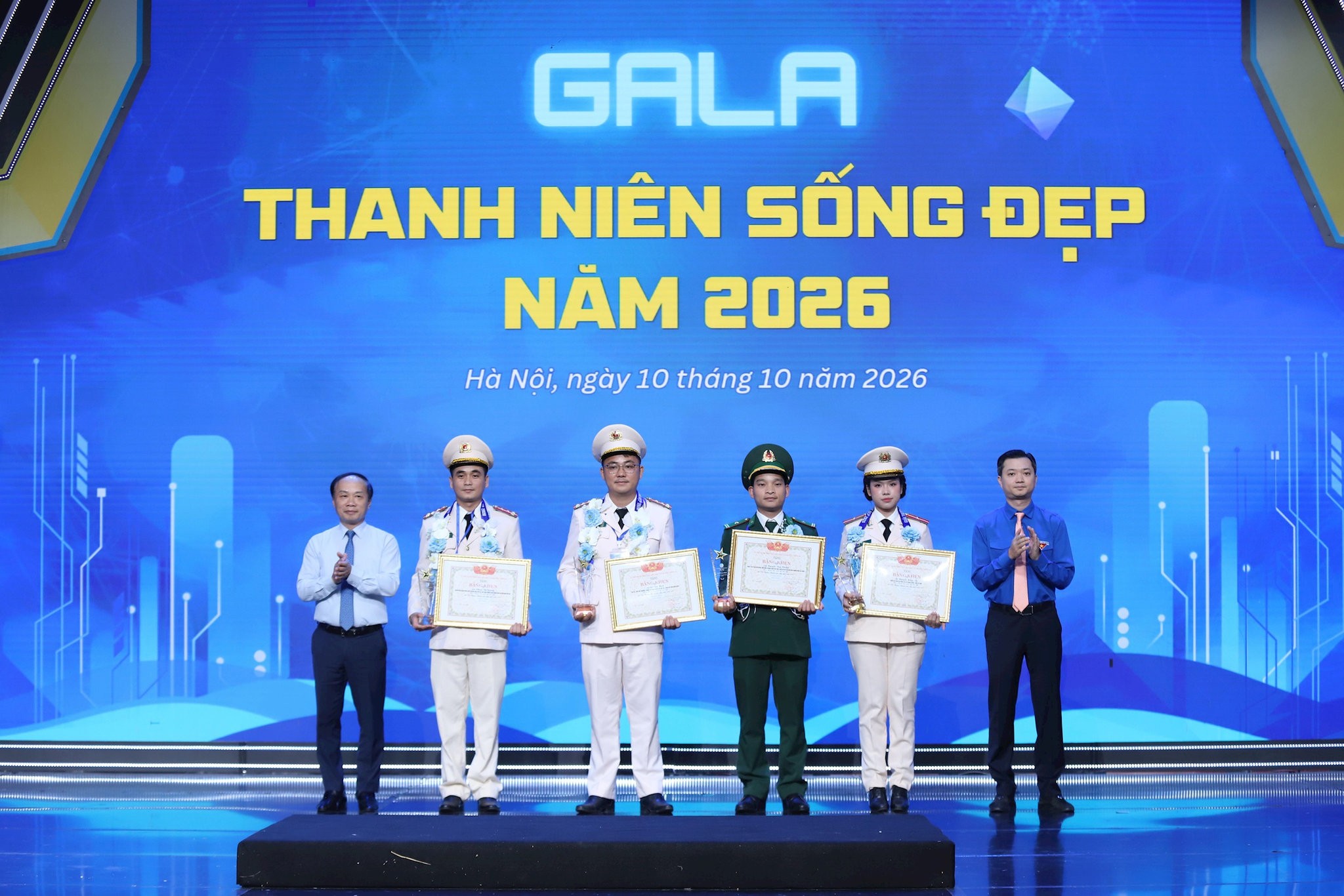 thanhnien-1791650122.jpg