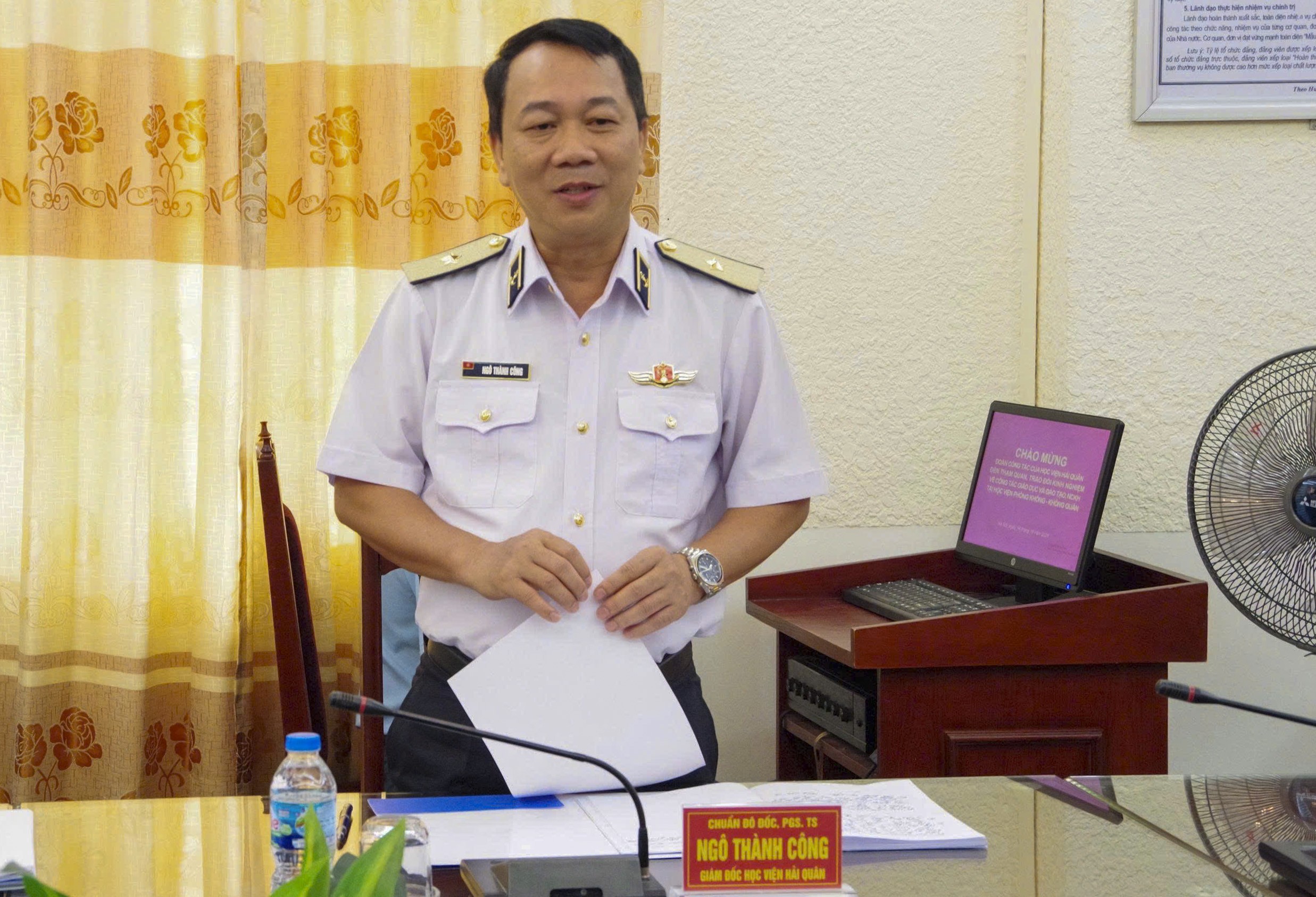 1-dong-chi-chuan-do-doc-pgs-ts-ngo-thanh-cong-khang-dinh-tang-cuong-trao-doi-hoc-tap-kinh-nghiem-lan-nhau-trong-cong-tac-gddt-1792055874.jpg