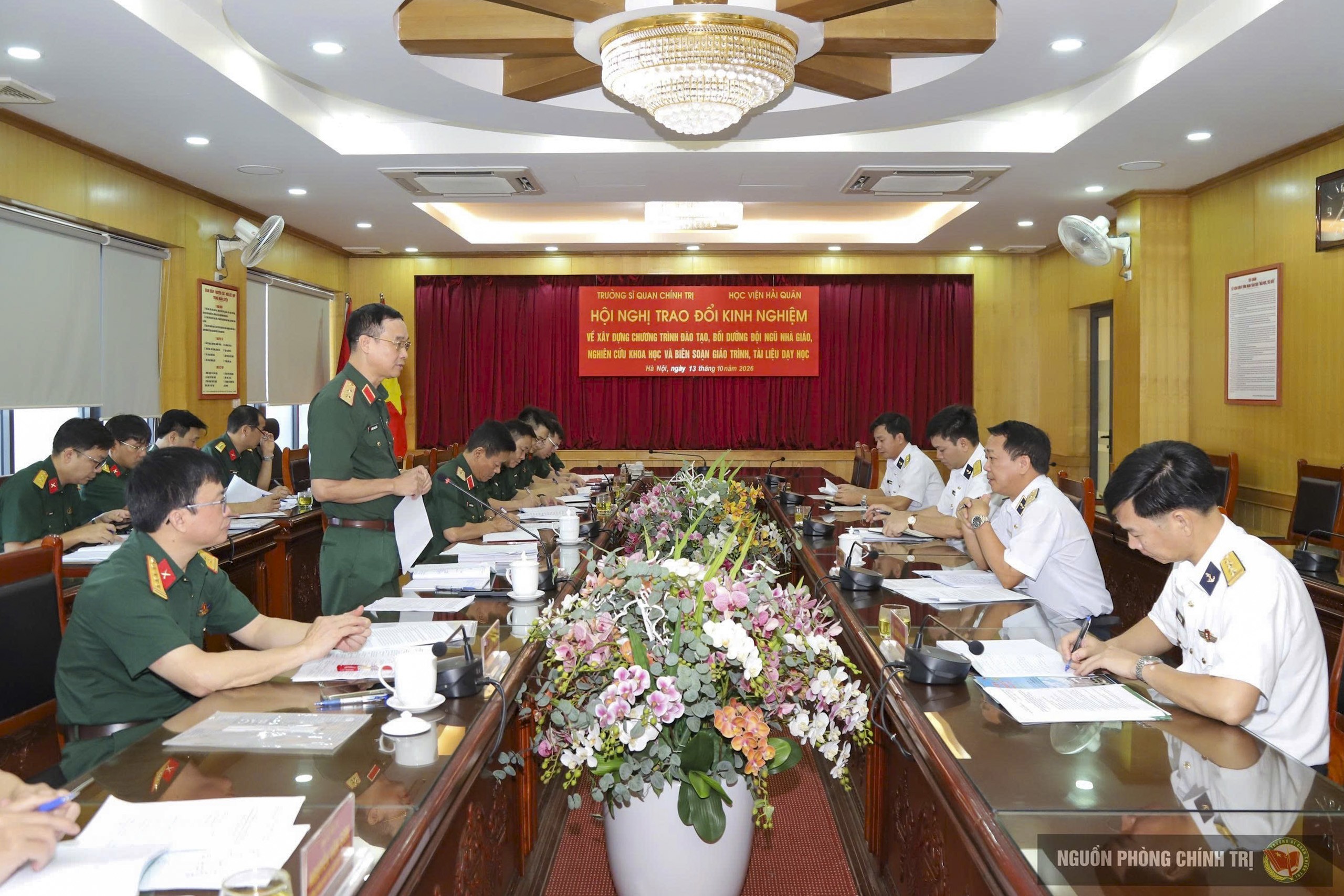 3-doan-cong-tac-trao-doi-kinh-nghiem-ve-xay-dung-chuong-trinh-dao-tao-boi-duong-doi-ngu-nha-giao-va-bien-soan-giao-trinh-tai-li-1792055874.jpg