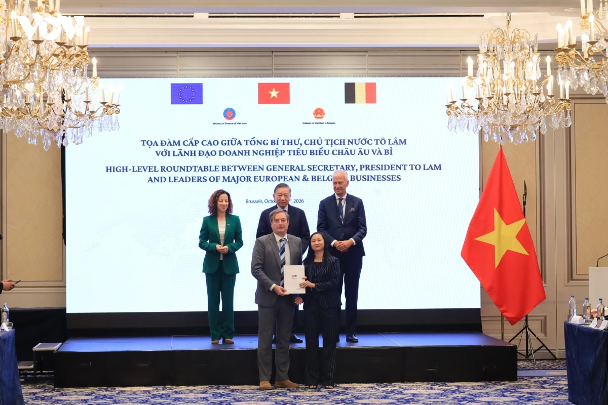 ien-le-trao-cac-thoa-thuan-hop-tac-1792673539.webp