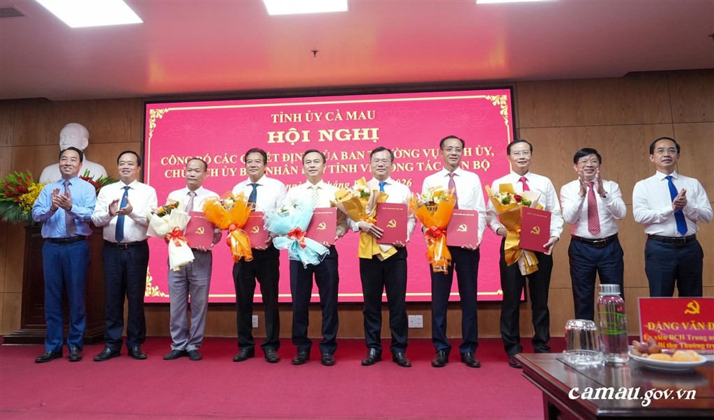 tin-dieu-dong-bo-nhiem-lanh-dao-moi-tai-ca-mau-tay-ninh-02-1792723033.jpg
