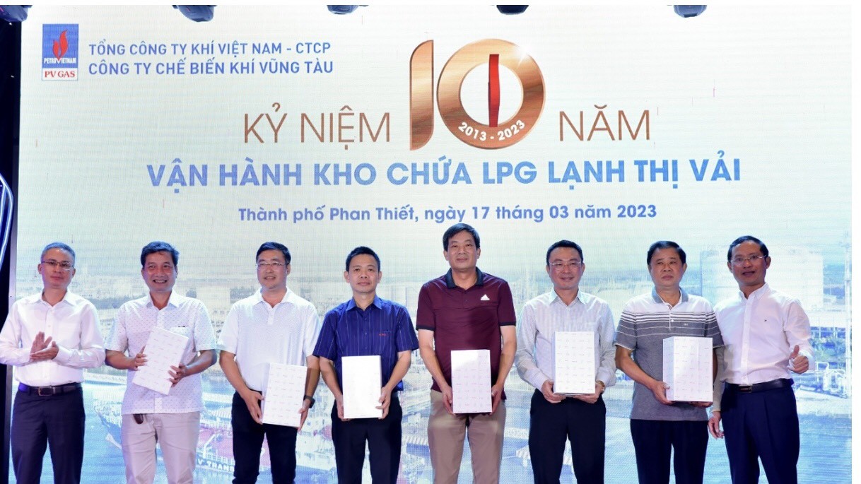 nlntv-anh2-1680505525.jpg