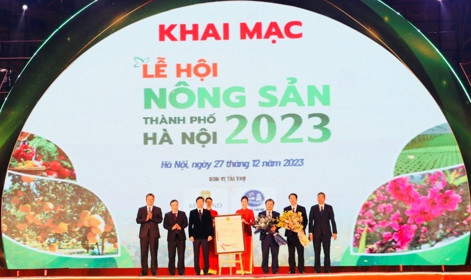1-1703814985.jpg