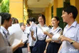 Cuộc đua vào lớp 10 chuyên TP.HCM nóng lên với gần 13.000 thí sinh