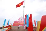 Tổng Bí thư, Chủ tịch nước dự Lễ Thượng cờ 'Thống nhất non sông' tại Hiền Lương - Bến Hải