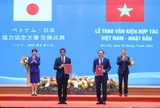 Thủ tướng Việt Nam, Nhật Bản chứng kiến lễ ký, trao 6 văn kiện hợp tác quan trọng