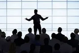 Chính sách hỗ trợ phục vụ đối với các chức danh, chức vụ lãnh đạo
