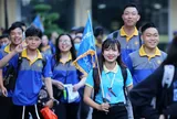 Hướng dẫn viên du lịch quốc tế phải đáp ứng yêu cầu văn bằng ngoại ngữ như thế nào?