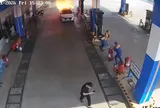 Vụ cháy xe ở cây xăng khiến 2 người tử vong: Tài xế có thể chịu trách nhiệm hình sự ra sao?