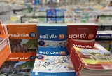 Hà Nội lên kế hoạch cấp sách giáo khoa miễn phí, dự kiến triển khai từ năm học 2026-2027