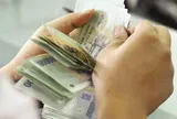 Chính phủ sẽ điều chỉnh tiền thưởng thi đua khi thực hiện cải cách tiền lương
