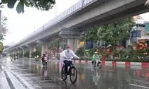 Miền Bắc đổi trạng thái thời tiết: Nắng nóng ban ngày, mưa lớn về đêm