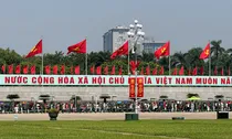 Hà Nội dịu nhiệt, người dân lưu ý những cơn mưa về chiều tối