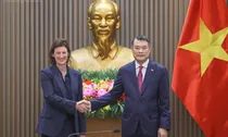 Bà Fiona Bassett: FTSE Russell cam kết hỗ trợ toàn diện cho thị trường vốn của Việt Nam
