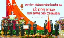 Bộ đội Biên phòng Quảng Ngãi đón nhận Huân chương Chiến công hạng Ba