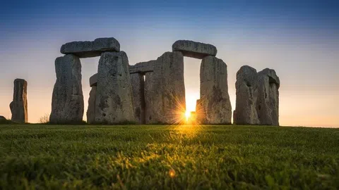 Giải mã bí ẩn nghìn năm ở Stonehenge