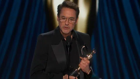 Cập nhật Oscar 2024: Robert Downey Jr là nam phụ xuất sắc nhất nhờ bom tấn Oppenheimer