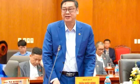 Thầy thuốc Ưu tú Trần Quốc Hùng: Giữ “hồn” y học cổ truyền bằng tâm và đức