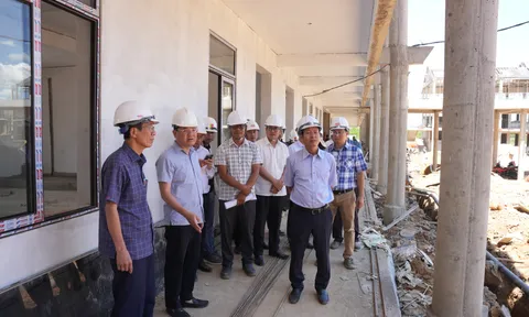 Cương quyết xử lý nhà thầu chậm tiến độ tại dự án trường phổ thông nội trú liên cấp ở A Lưới