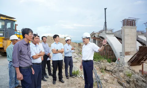 Thành lập Tổ công tác giám sát hằng ngày tiến độ Dự án Quảng trường Văn hóa Thể thao thành phố Huế