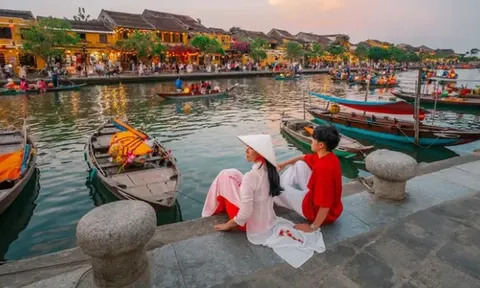 Nhân lực - điểm nghẽn của du lịch Việt Nam