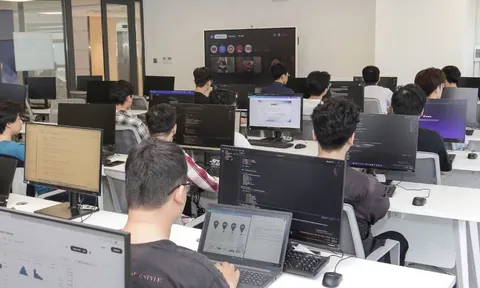 AI - 'thủ phạm' chính khiến nhiều người trẻ Việt muốn nhảy việc