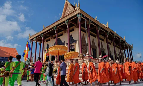 Cà Mau: Tổ chức tốt các hoạt động nhân dịp lễ Sen Dolta của đồng bào Khmer