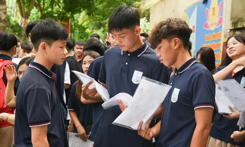 Hà Nội khảo sát chất lượng học sinh lớp 11, 12 vào tháng 3, không thu lệ phí