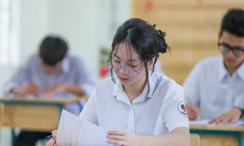 TPHCM: Chỉ khoảng 61% học sinh lớp 9 có suất vào lớp 10 công lập