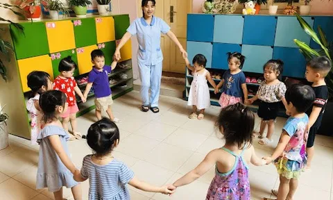 Ban hành chuẩn nghề nghiệp giáo viên sơ cấp, trung cấp