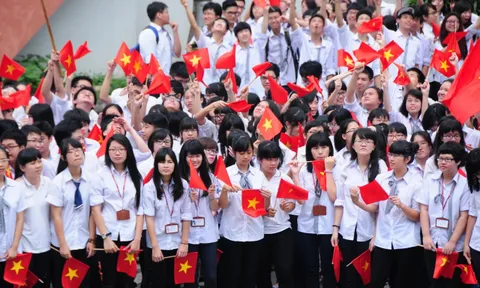 Hai trường chuyên hàng đầu Hà Nội tăng tốc quốc tế hóa giáo dục