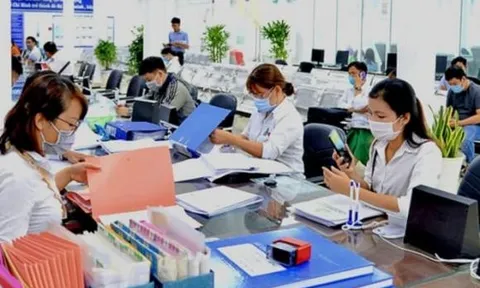 Từ 1/7, lương công chức thấp nhất hơn 3,4 triệu đồng
