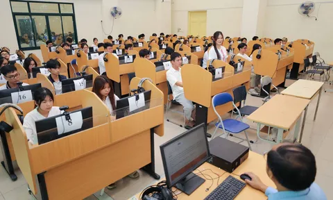 Bộ GD&ĐT đề xuất chuẩn đại học mới, chú trọng chuyển đổi số và tự chủ