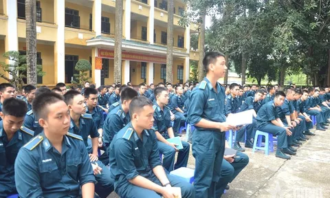 Điểm chuẩn Học viện Phòng không - Không quân 3 năm qua biến động ra sao?