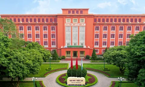 Điểm chuẩn Đại học Thủy lợi 3 năm: Khối luật, ngoại ngữ giữ sức hút, ngành kỹ thuật mở rộng cơ hội
