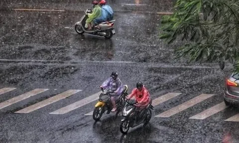 Dự báo thời tiết ngày 18/7: Bắc Bộ và miền Trung nắng nóng, chiều tối nhiều nơi có mưa dông