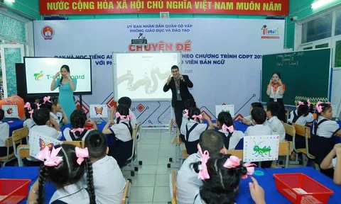 Không để giáo dục tăng cường biến thành dạy trước chương trình