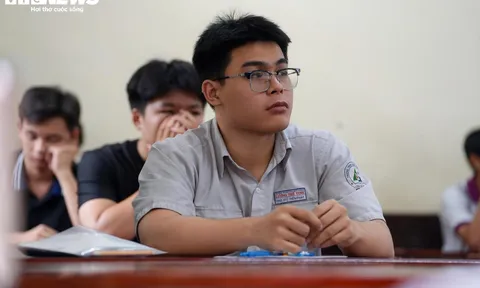 Nhiều trường đại học điều chỉnh phương thức tuyển sinh sau mùa điểm chuẩn 27-30
