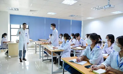 Điểm chuẩn Y khoa 2026 chênh gần 8 điểm giữa các trường