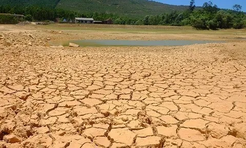 El Nino tiếp tục mạnh đến rất mạnh, nhiều khu vực đối mặt nền nhiệt cao