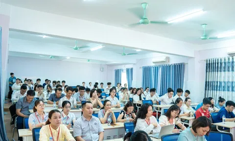 Bác sĩ nội trú tương lai cạnh tranh lựa chọn chuyên ngành tại Y Hà Nội