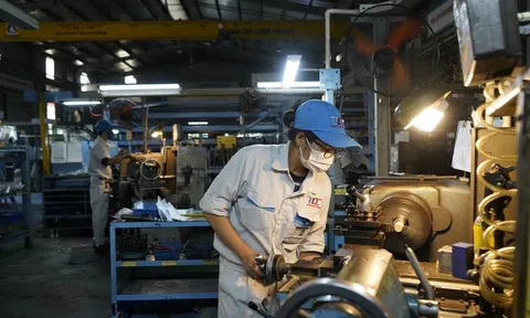 Bộ Nội vụ nêu quan điểm về đề xuất giảm giờ làm