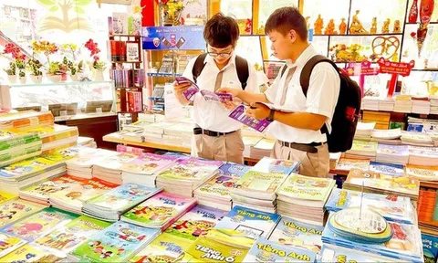 Hướng tới bộ sách giáo khoa thống nhất từ năm học 2028-2029